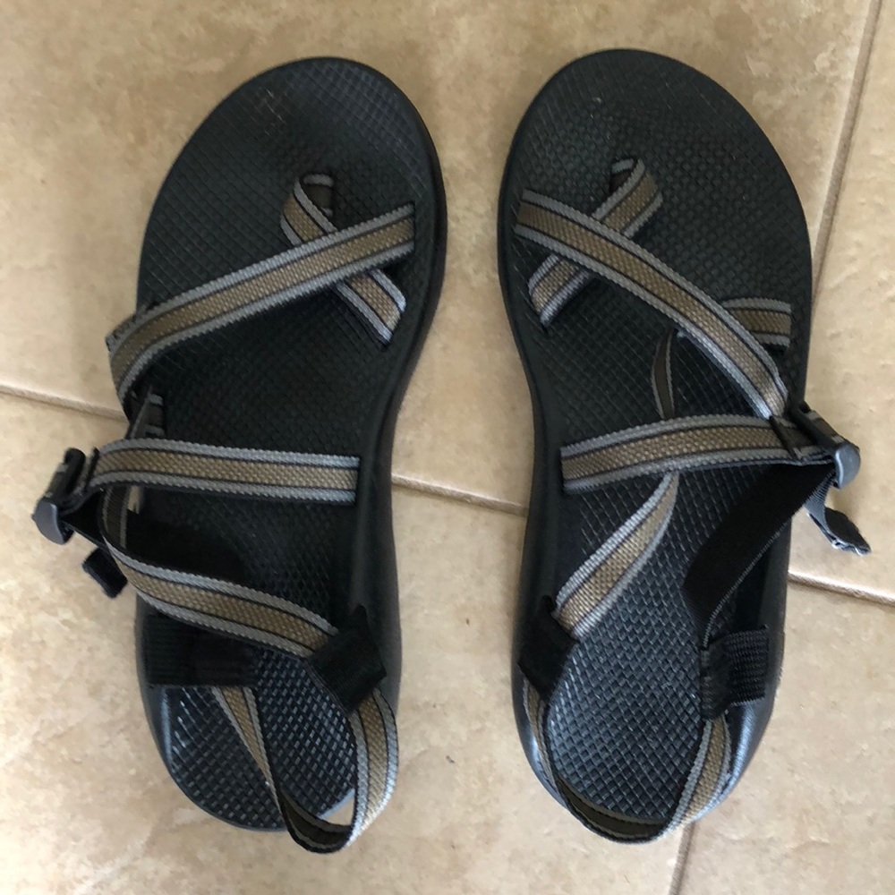 Chacos Size 11